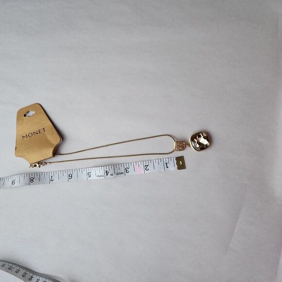 Vintage MONET Twisted Topaz Crystal Rhinestone Gold medalion cord Necklace NWT - Picture 7 of 12